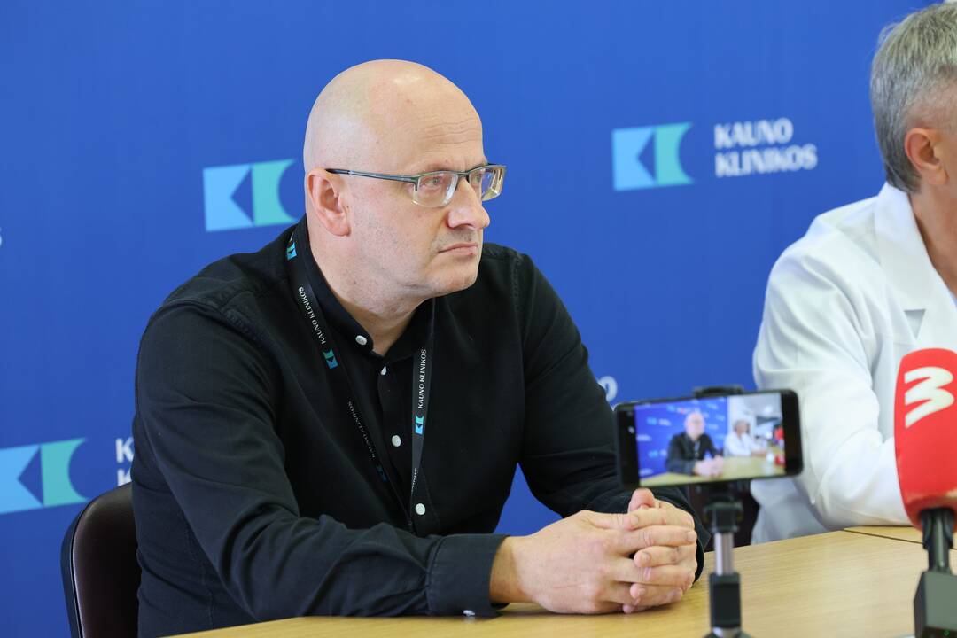 Spaudos konferencija dėl narkotikais apsinuodijusio ir mirusio paauglio