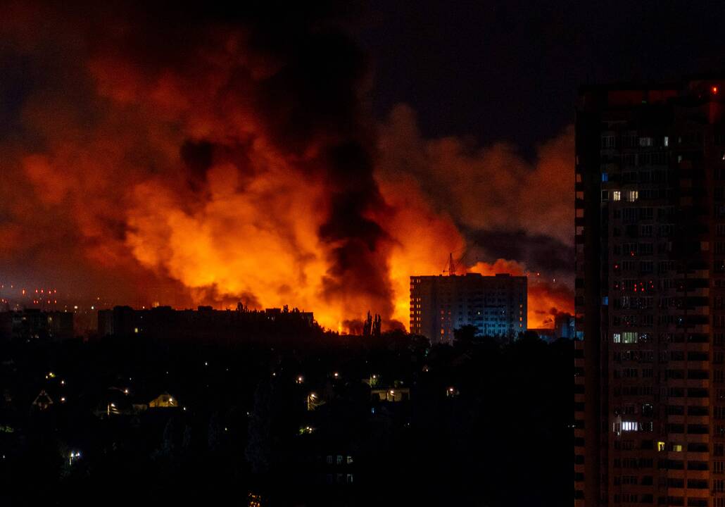 Tuoj po Trumpo ir Putino pokalbio – didžiausia Rusijos ataka per visą karą