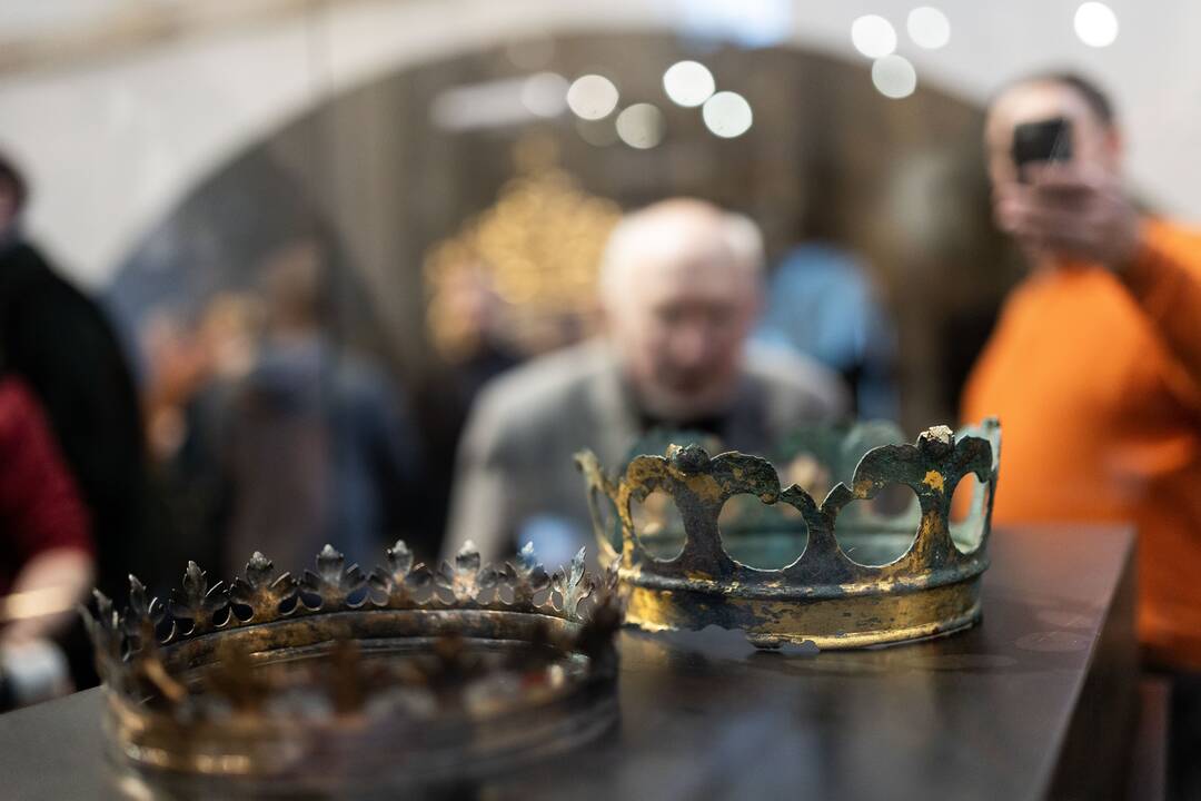 Žiniasklaida: dėl arkikatedros požemiuose rastų insignijų Poderis kreipėsi į prokuratūrą