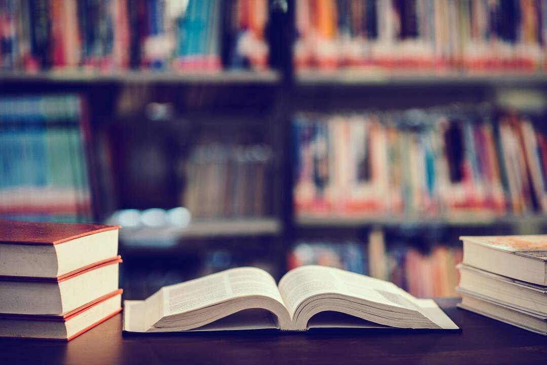 Paaiškėjo, kokios knygos bibliotekose skaitomiausios