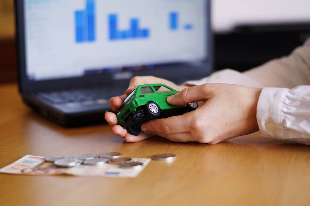 Tarptautiniai ekspertai spaudžia Lietuvą: įves naujus mokesčius transportui?