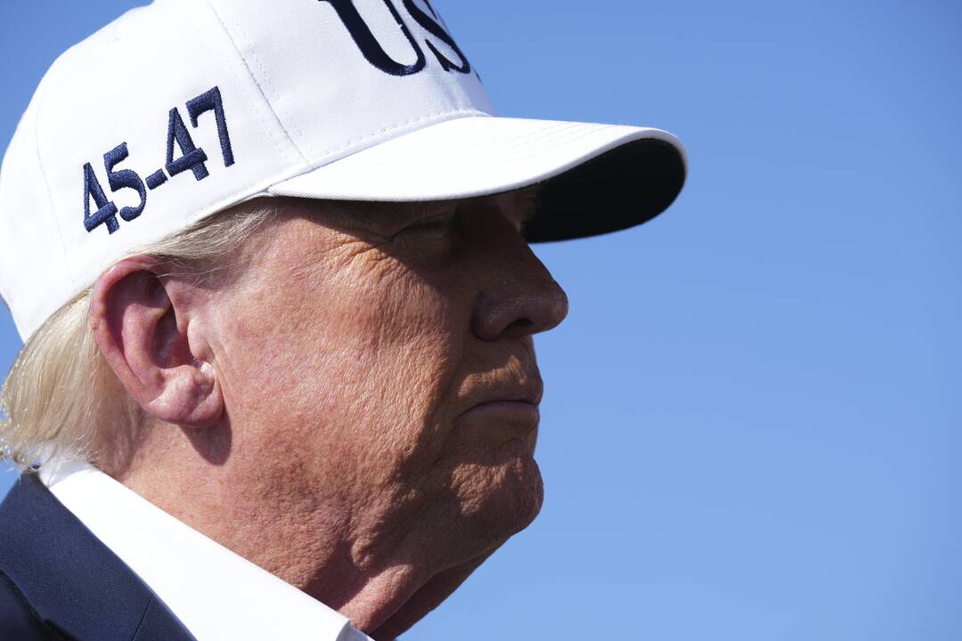 Trumpas: pirmieji laiškai dėl muitų bus išsiųsti pirmadienio vakarą