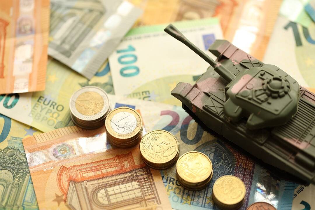Paskelbė, už kiek milijonų jau išplatinta gynybos obligacijų