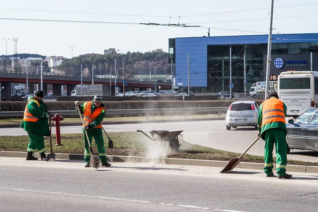 Įvertino nedarbo lygį Lietuvoje: į kurią pusę  krypsta kreivė?