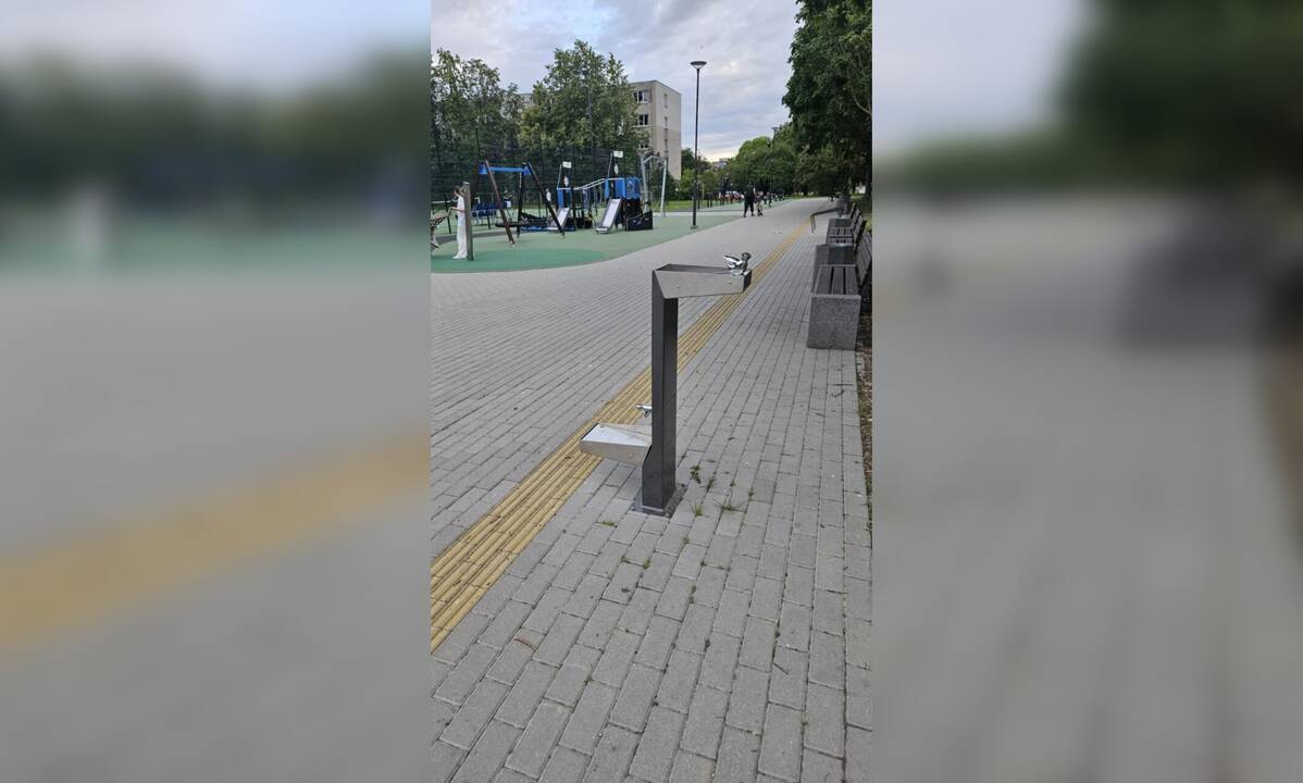 Sprendimas: tikimasi, kad netrukus vandens skaitikliai bus įrengti ir fontanėliu galės naudotis visi gyventojai.