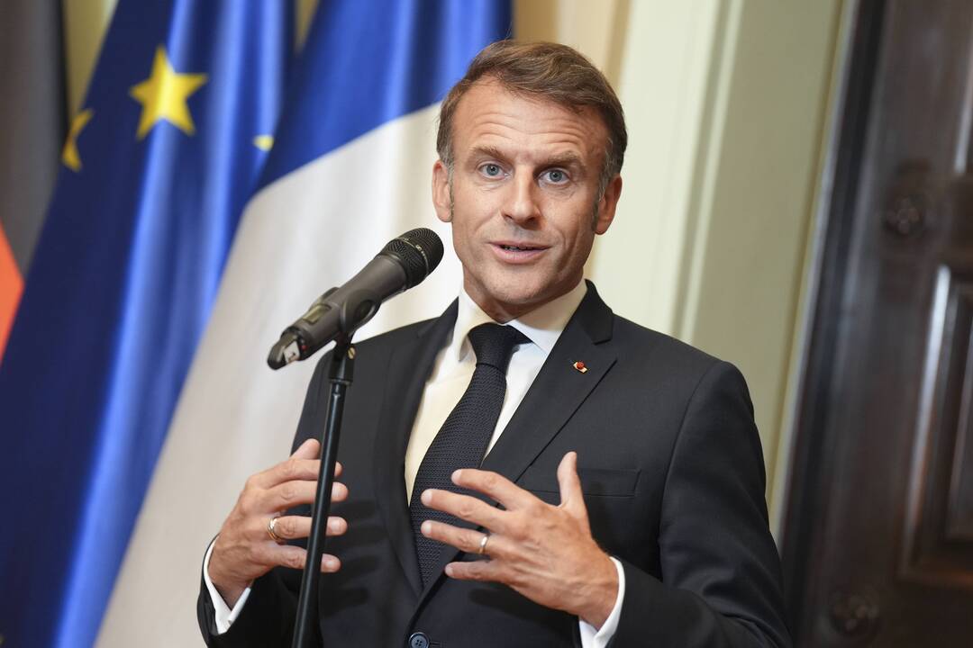 Macronas sulaukė kritikos iš Vašingtono ir pagyrų iš teroristų