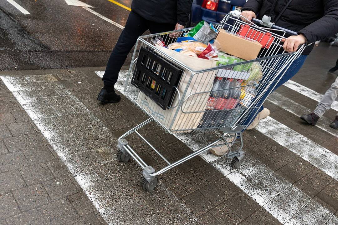 Nuolat kylančios kainos: arbata su bulvėmis – pigiausias meniu šią vasarą?
