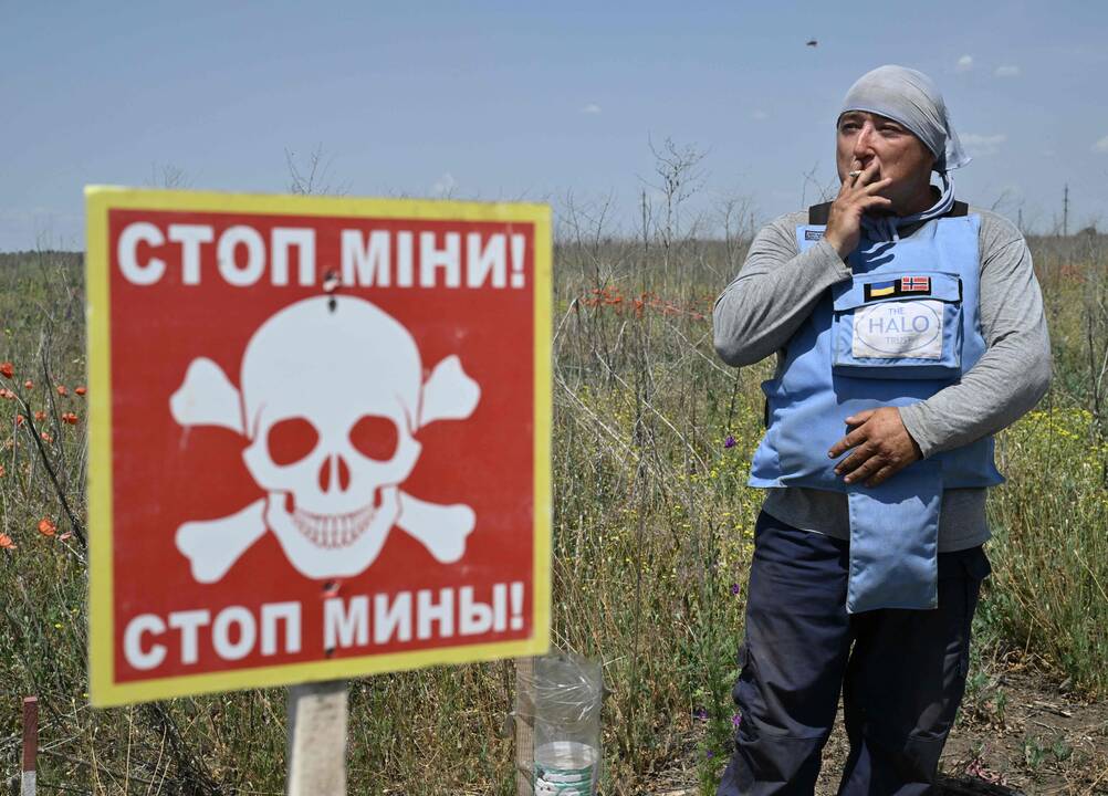 Ukraina traukiasi iš Otavos konvencijos