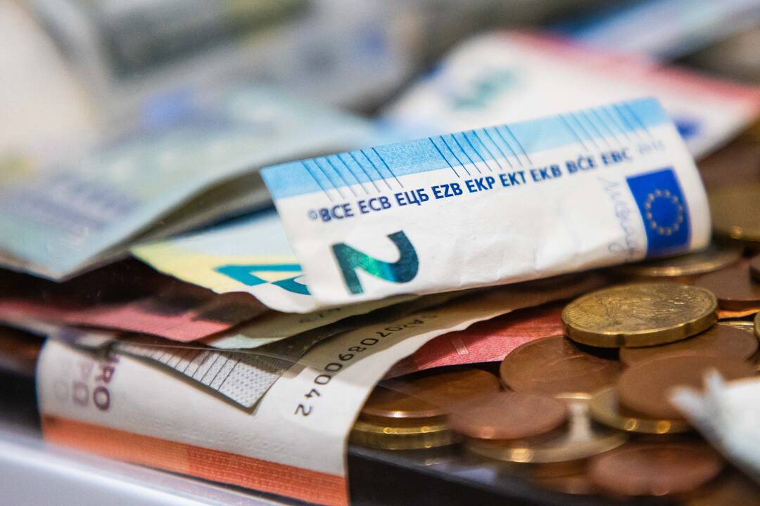 Lietuviai pernai praturtėjo: kas tai lėmė?