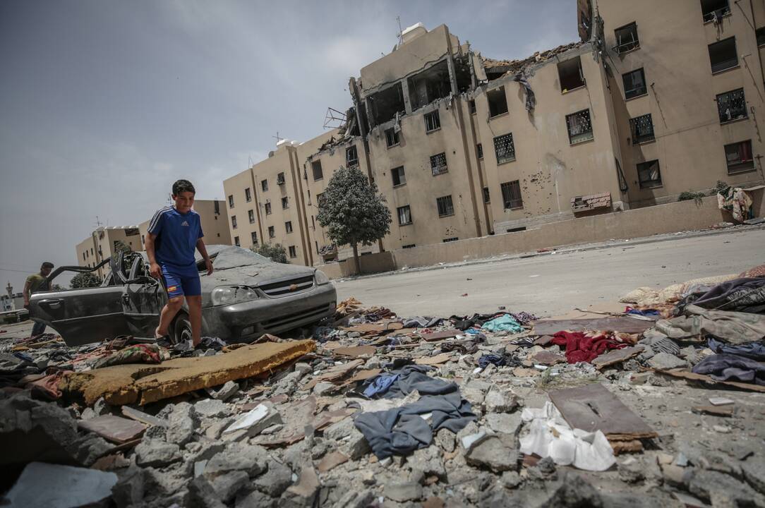 Ligoninės pareigūnai: 59 palestiniečiai Gazos Ruože žuvo nuo Izraelio ugnies