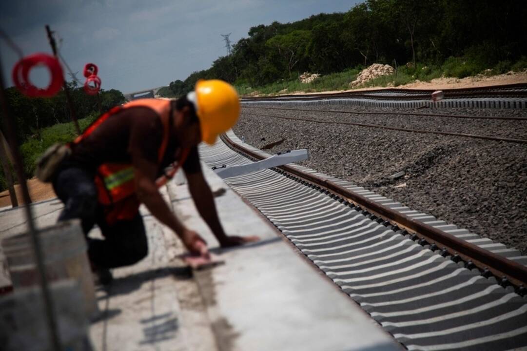 Latvijoje pasirašyta pagrindinės „Rail Baltica“ trasos statybos darbų pradžios sutartis