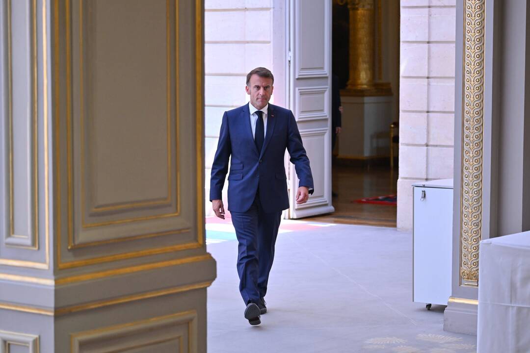  Emmanuelis Macronas