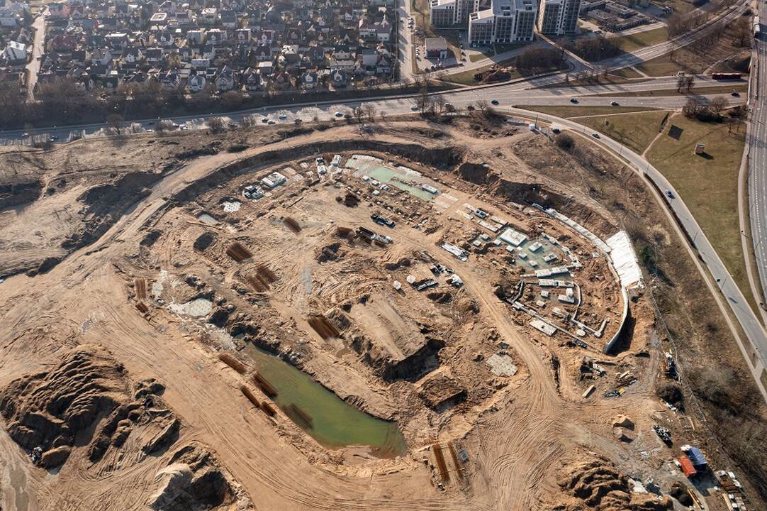 Sutarimo su „Hanner“ nerandantys nacionalinio stadiono projektuotojai: iš mūsų prašoma nuolaidų