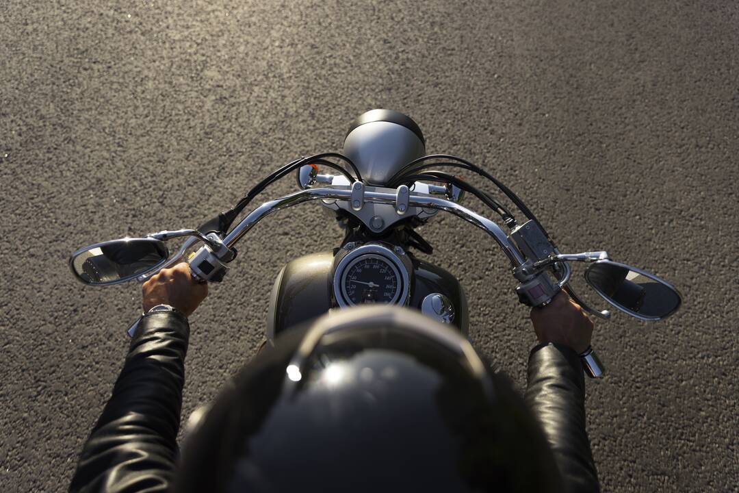 Avarija Anykščiuose: sužalotas motociklininkas