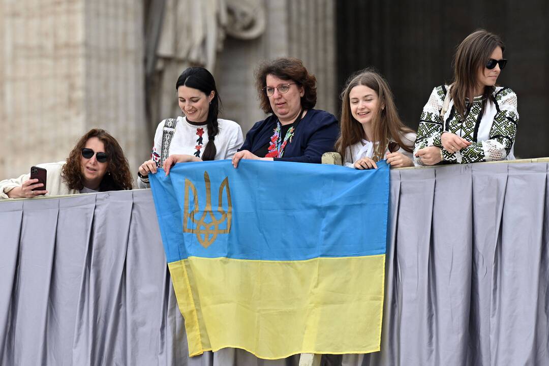 ES šalys iki 2027 m. pratęsė laikinąją apsaugą ukrainiečiams