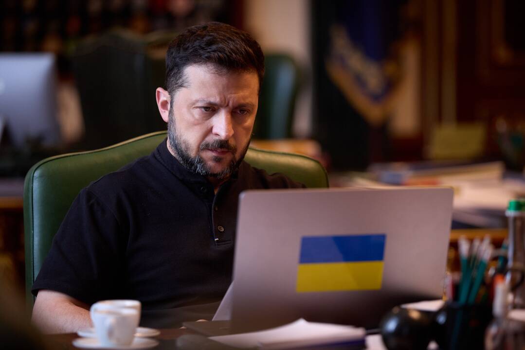 Zelenskis: naujausi Rusijos smūgiai yra parodomasis žudymas