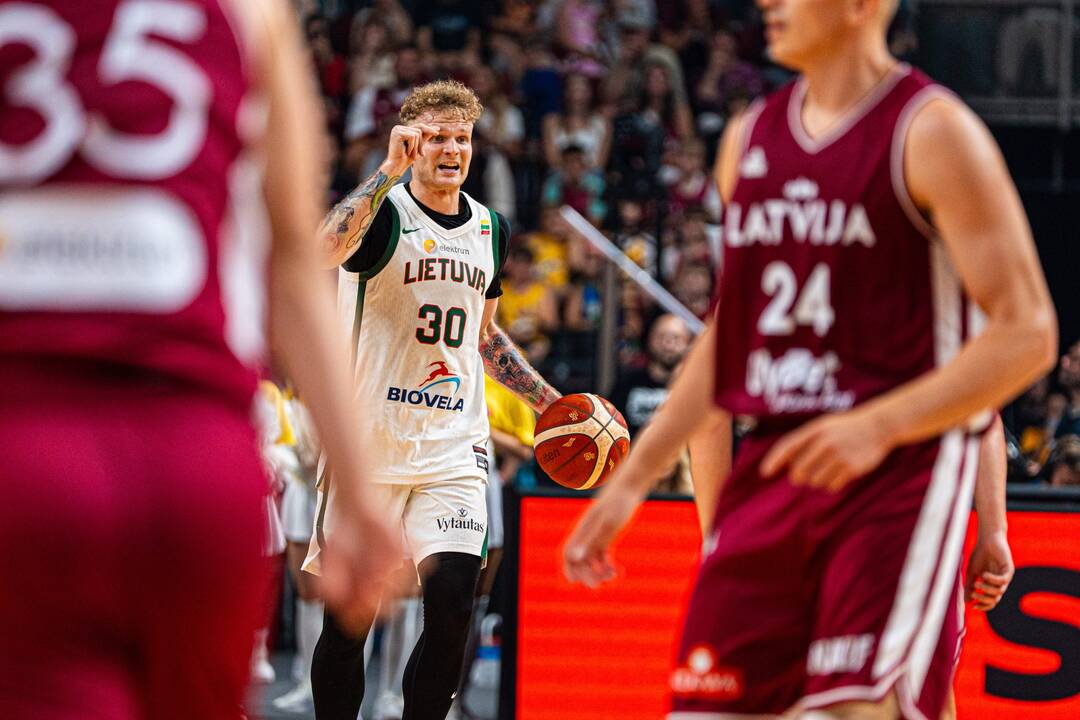 Kontrolinės krepšinio rungtynės: Latvija – Lietuva 105:109
