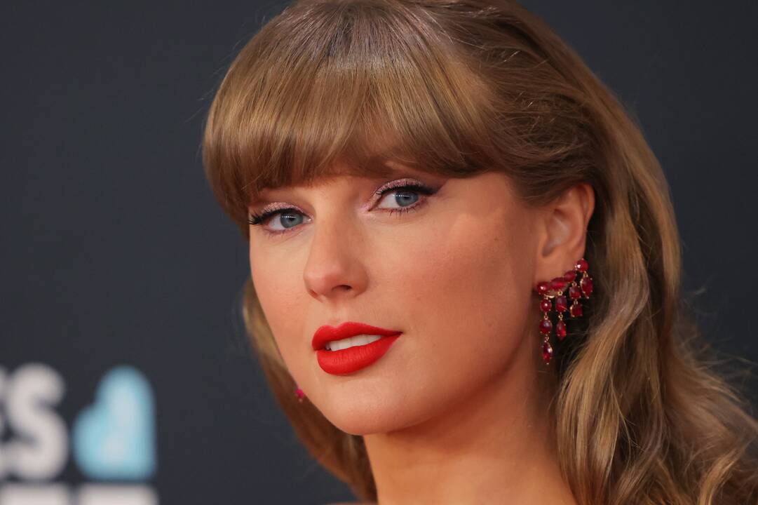 Dainininkė Taylor Swift paskelbė išleidžianti 12-ąjį studijinį albumą 