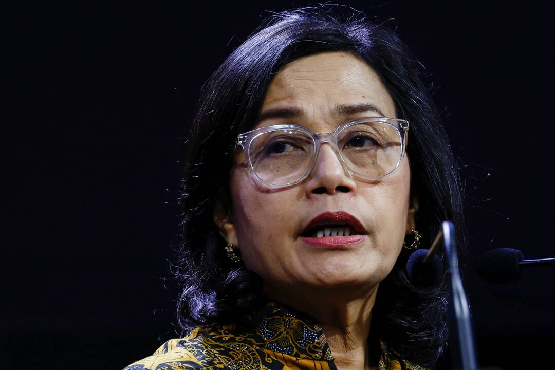 Įsismarkavę protestuotojai Indonezijoje nusiaubė finansų ministrės namus