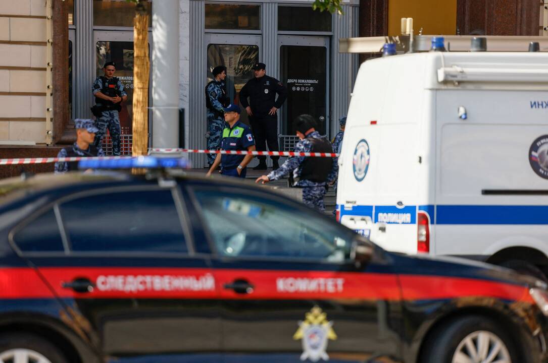 Per sprogimą garsiame Maskvos prekybos centre žuvo mažiausiai vienas žmogus