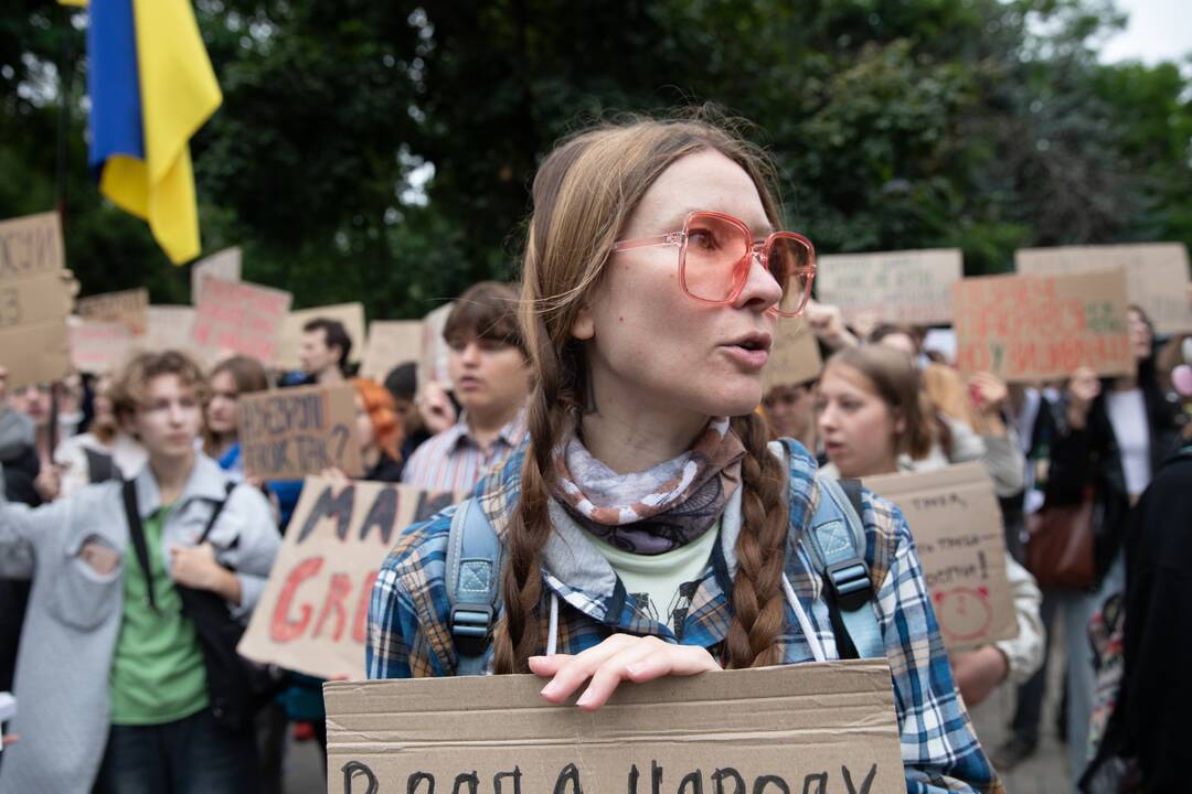 Ukrainoje atskleista korupcijos gynybos sektoriuje schema