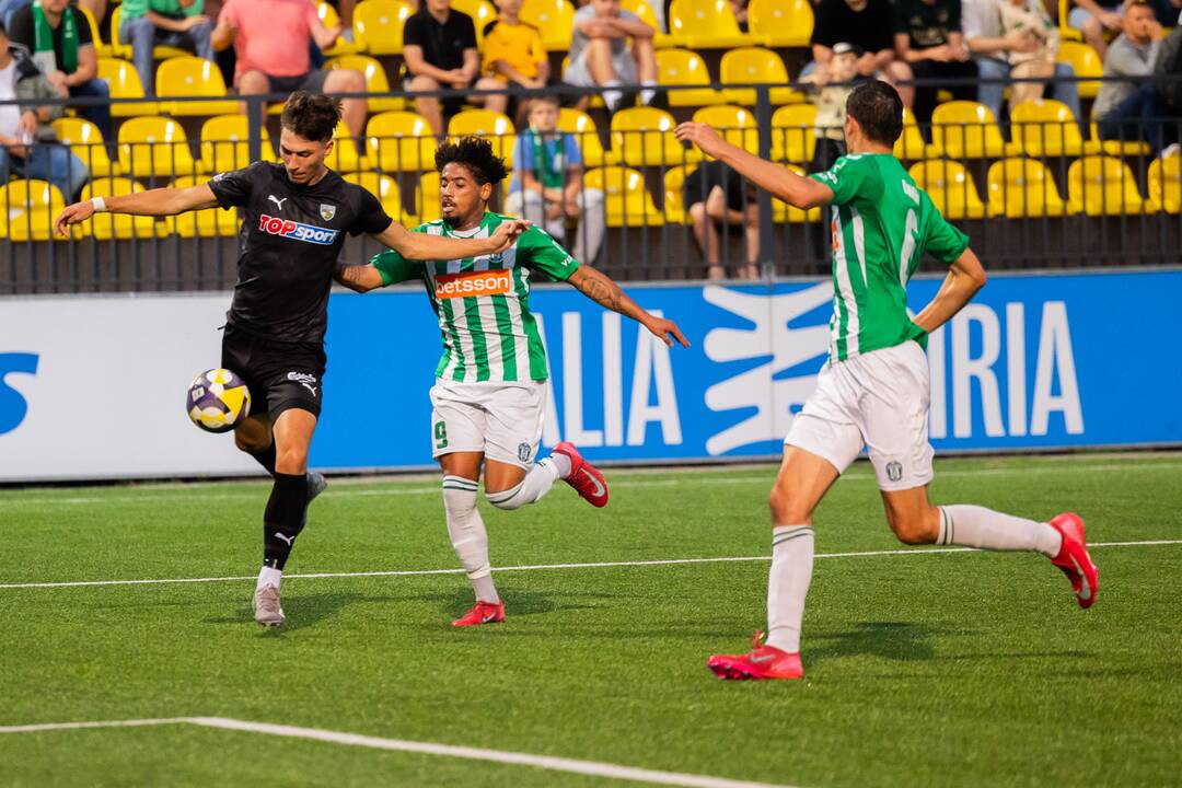 A lygos rungtynės: Vilniaus „Žalgiris“ – „Kauno Žalgiris“ 1:2
