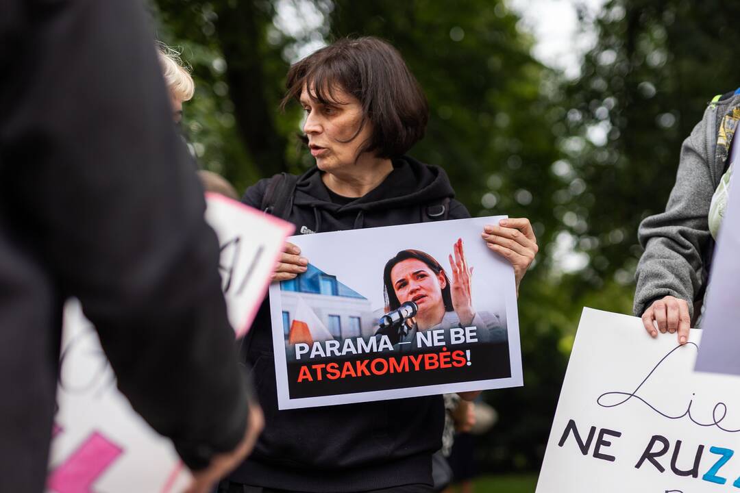 Protesto akcija prieš Baltarusijos opozicijos lyderės Cichanouskajos biurą Vilniuje