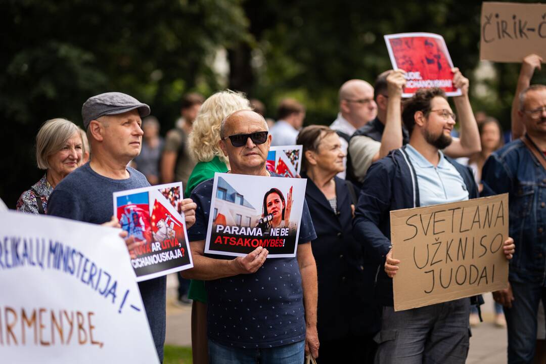 Protesto akcija prieš Baltarusijos opozicijos lyderės Cichanouskajos biurą Vilniuje