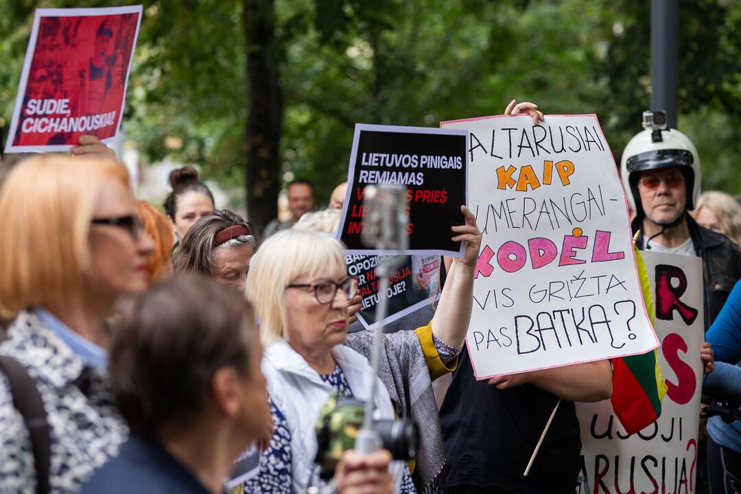 Protesto akcija prieš Baltarusijos opozicijos lyderės Cichanouskajos biurą Vilniuje
