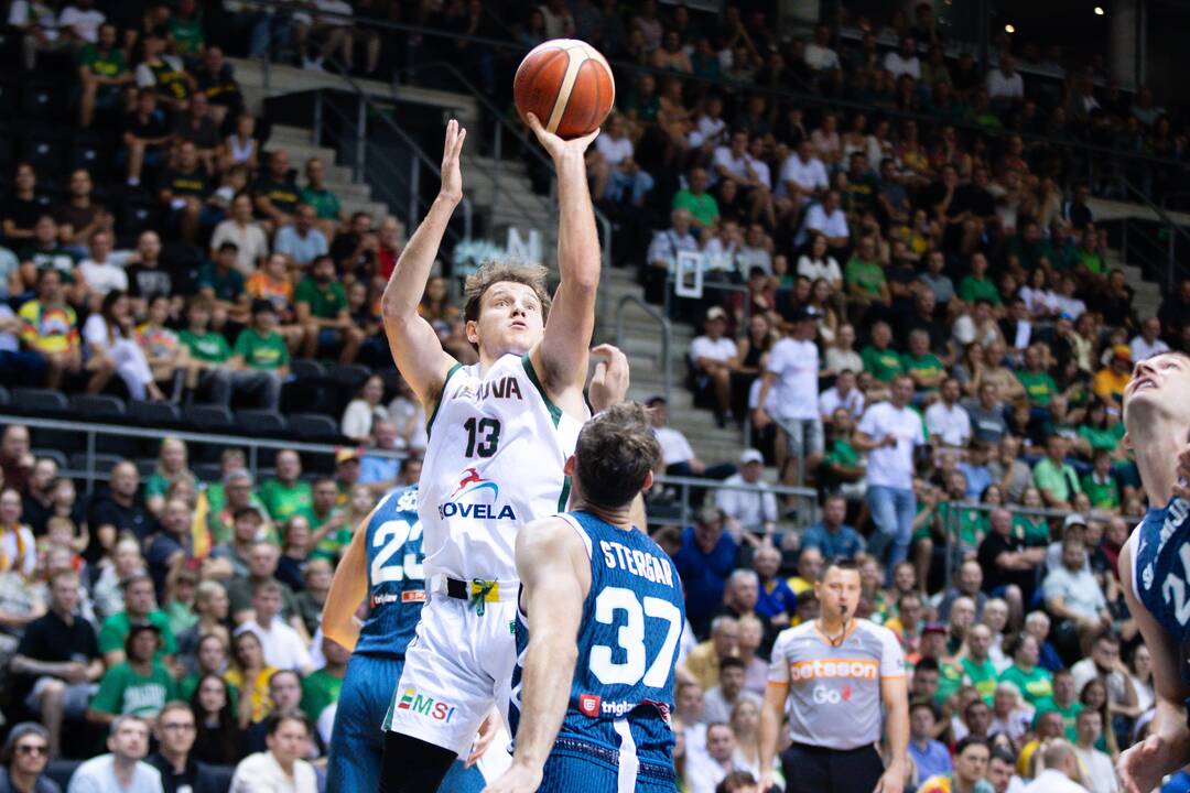 Krepšinio rinktinės kontrolinės rungtynės: Lietuva–Slovėnija (94:72)