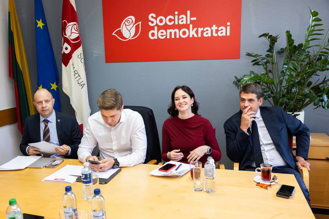 Derybos dėl koalicijos tęsiasi