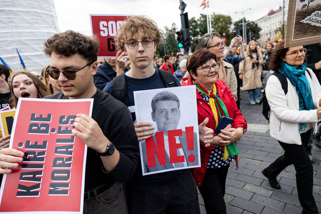 Protesto „Gėdos diena“ eisena