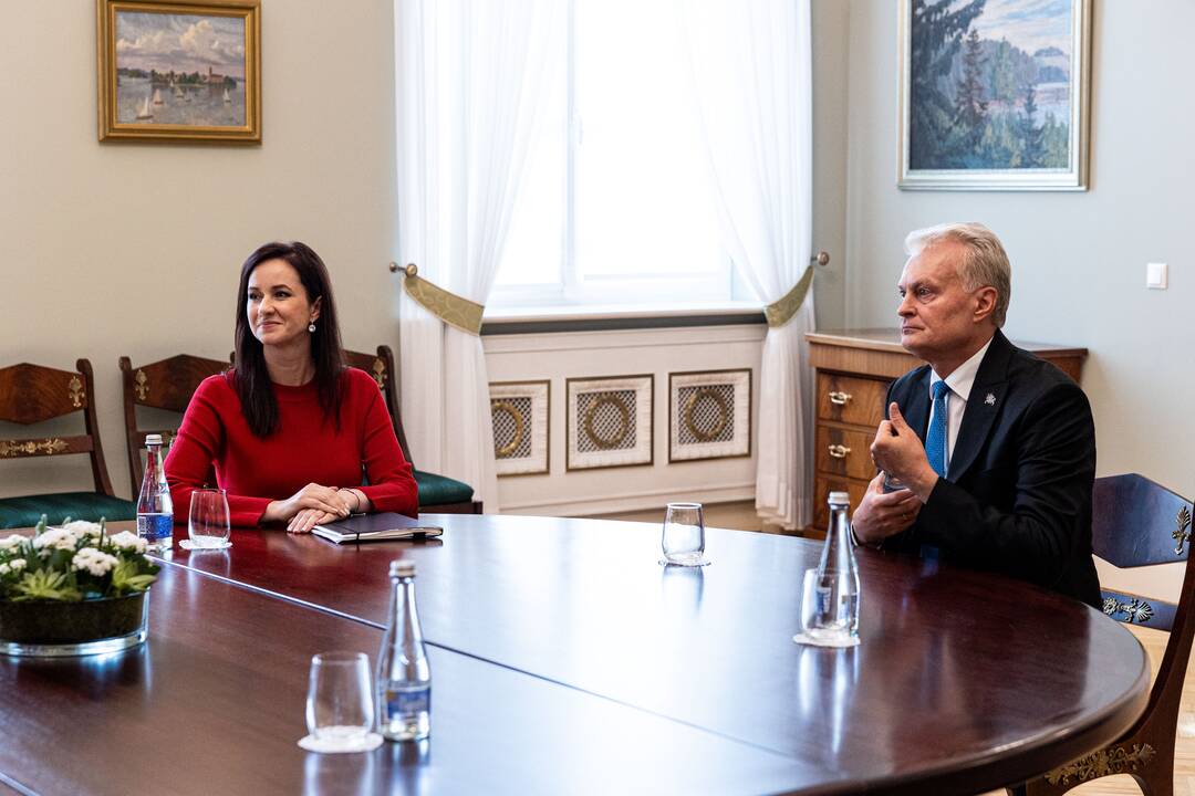 Ruginienė susitiko su Nausėda