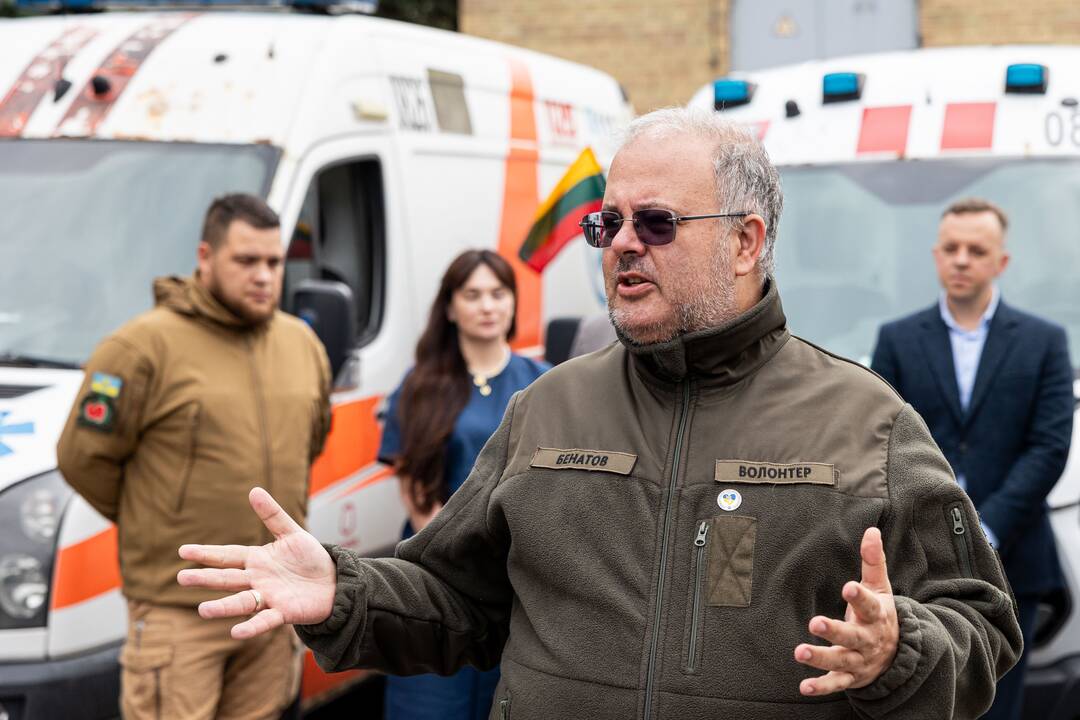 Greitosios medicinos pagalbos automobilių perdavimas Ukrainai