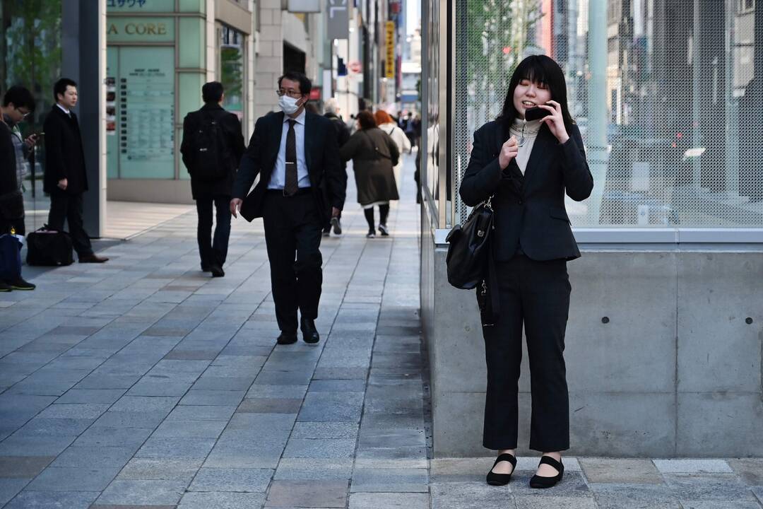 Vienas Japonijos miestas siūlo riboti išmaniųjų telefonų naudojimo laiką iki 2 val. per dieną