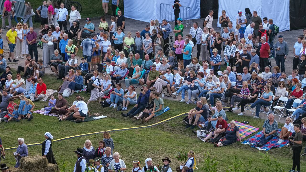 Pėdos marių dugne