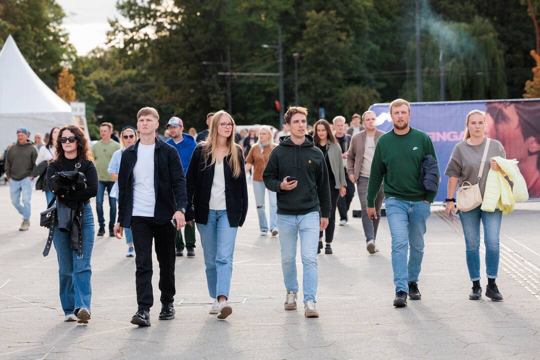 Kauniečiai renkasi į Post Malone koncertą