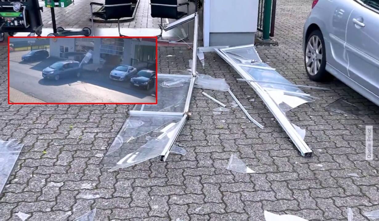 Nori uždrausti senjorams vairuoti: avariją sukėlė techninės apžiūros centre