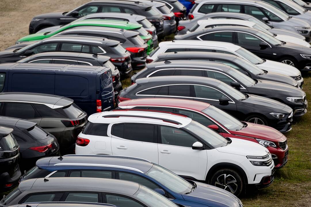Naujų lengvųjų automobilių rinkoje – sujudimas