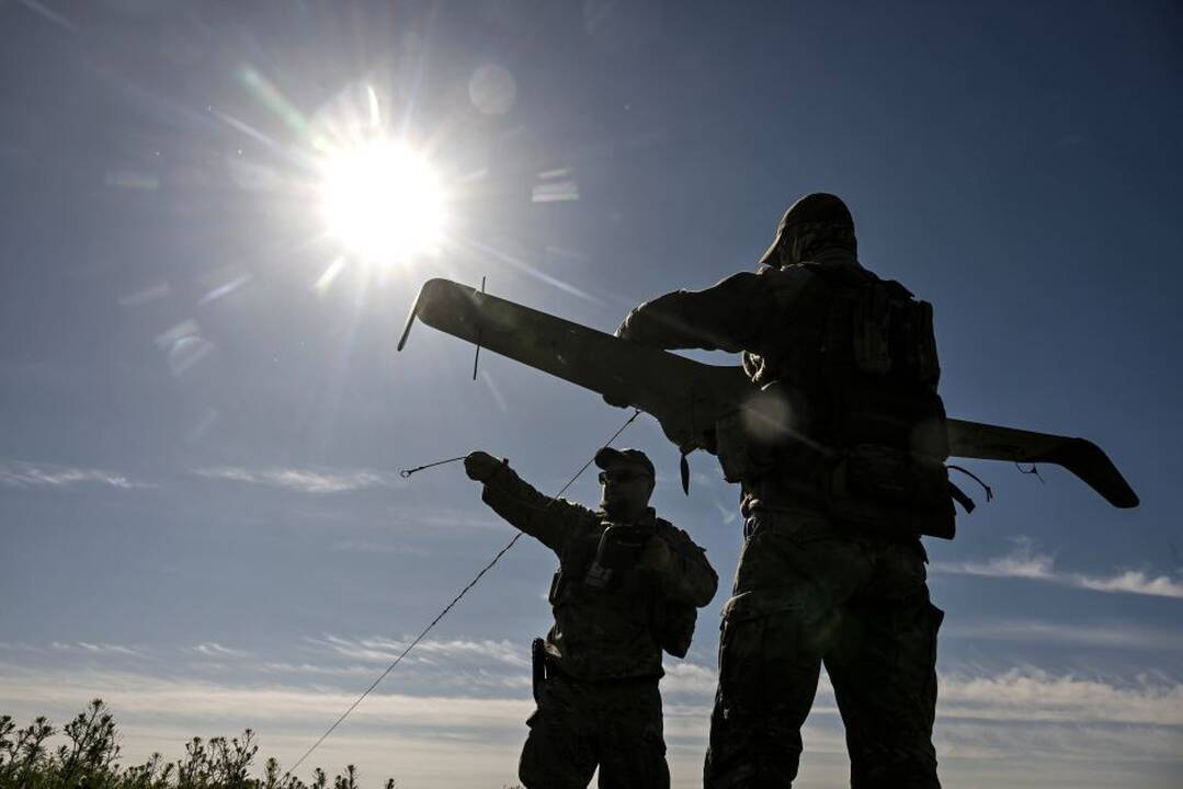 Estijoje vietos ūkininkas aptiko Ukrainos drono nuolaužų
