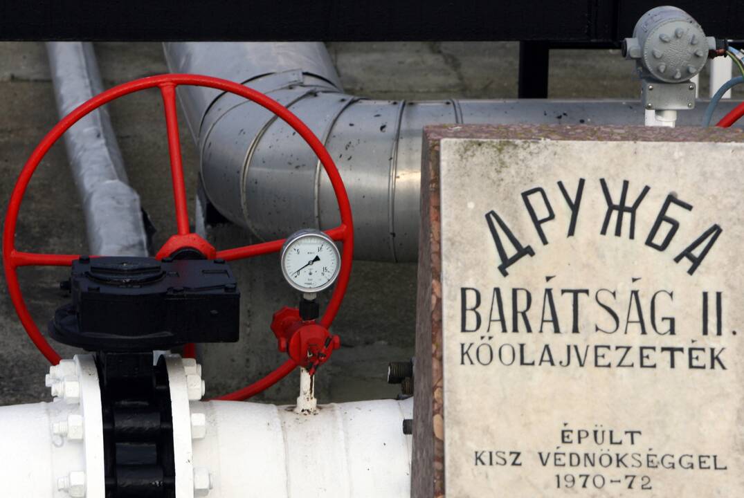 Ataka prieš „Družba“ naftotiekį vėl sustabdė naftos tekėjimą į Vengriją