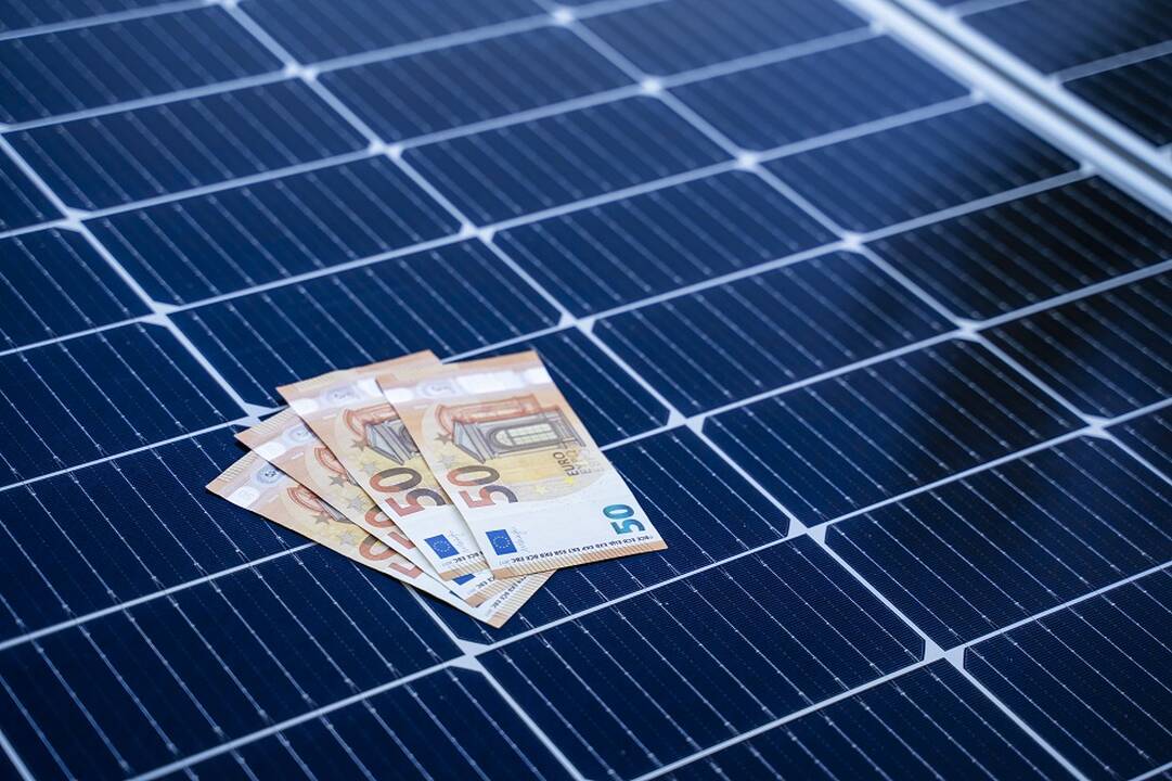 Daugiau nei 50 įmonių prašo 197 mln. eurų paramos
