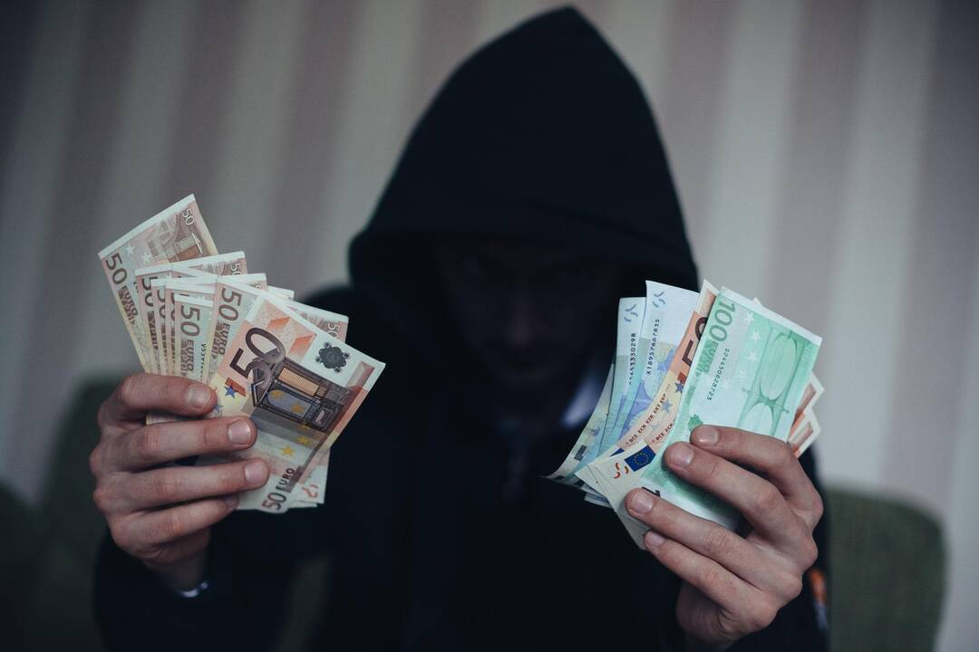 Rusiškai kalbantys sukčiai lietuviams vis dar nekelia įtarimų