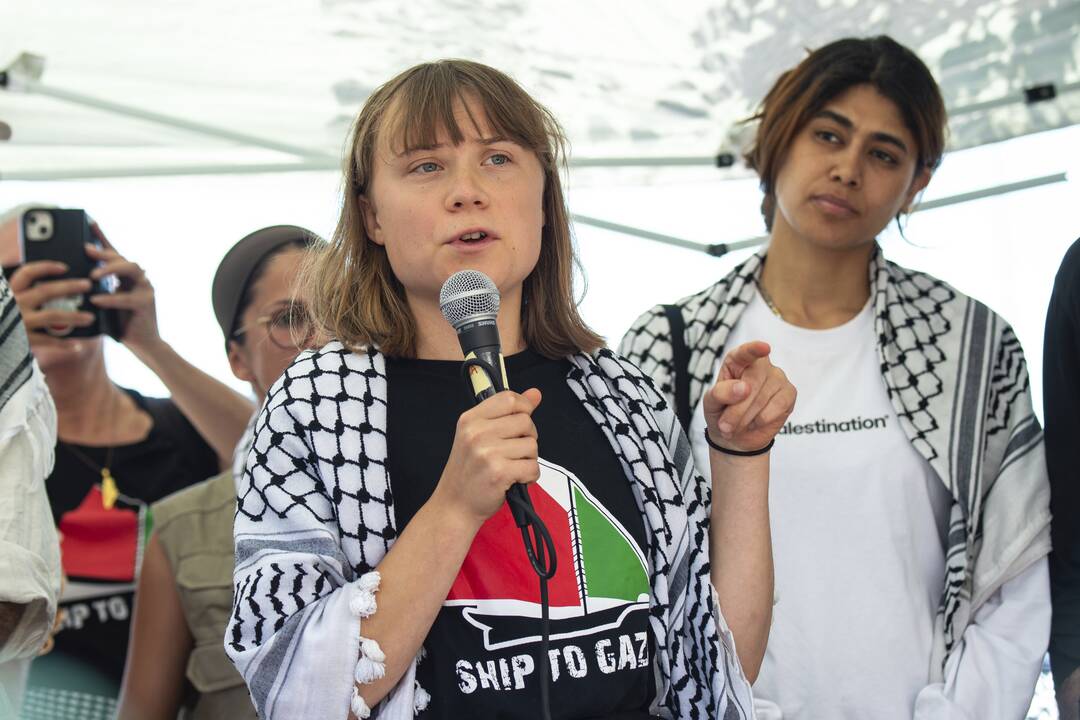 Greta Thunberg vėl mėgins laivu pasiekti Gazos Ruožą