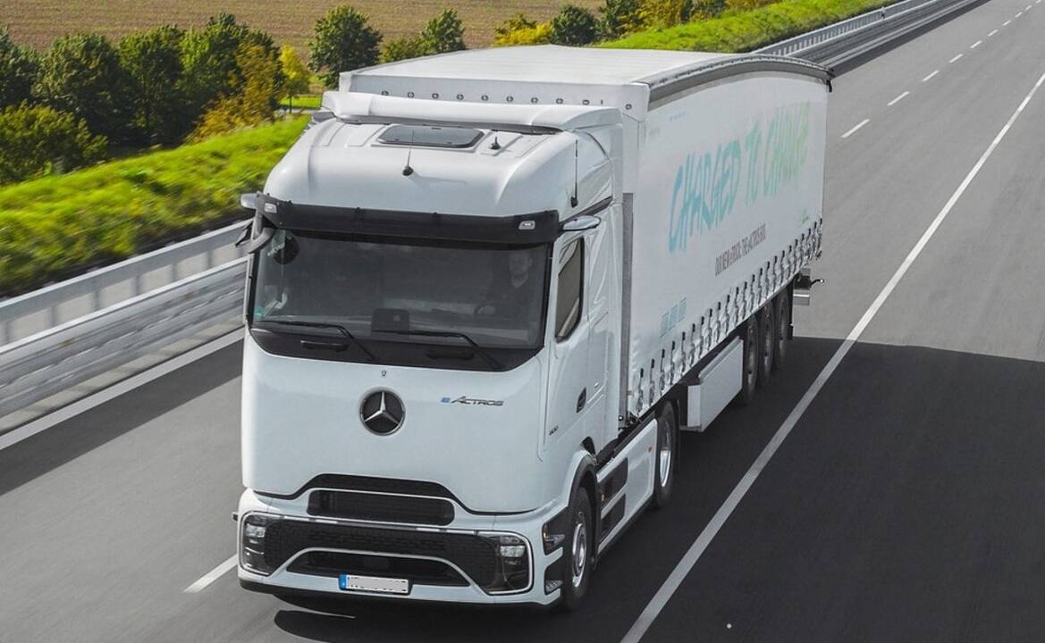  Sprendimai: transporto įmonės turėtų modeliuoti galimus scenarijus – kiek kainuotų kelionės ir degalai konkrečiose šalyse, kokios alternatyvos būtų naudingesnės.