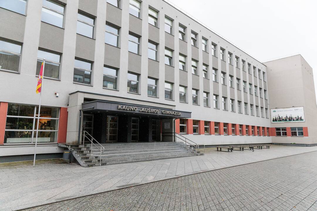 Procesas: „Aušros“ gimnazijoje lifto įrengimo darbai bus atliekami po pamokų, todėl ugdymui įtakos neturės.