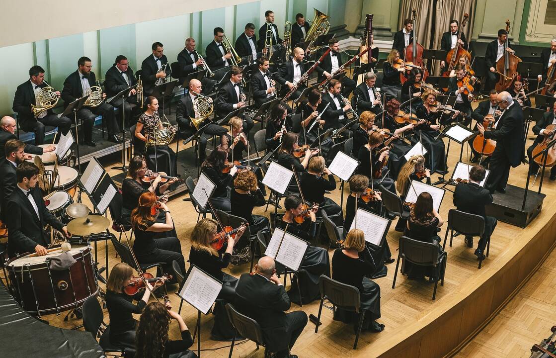  KMSO skamba pasauliui: naujas albumas su operos žvaigždėmis
