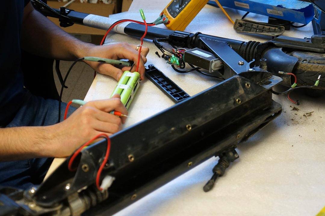6 patarimai, kaip prižiūrėti elektrinį paspirtuką ir išvengti remonto