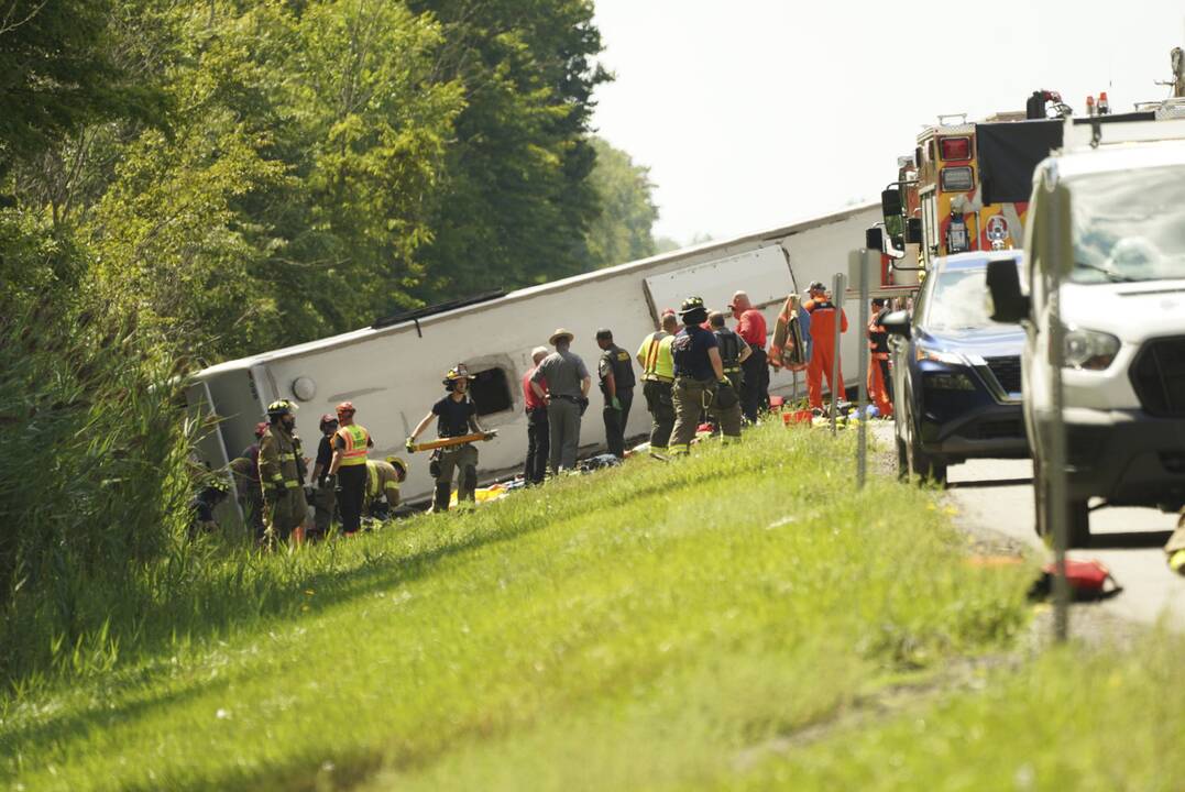 Tragiška autobuso avarija Niujorke: žuvo penki žmonės, daugybė sužeistų