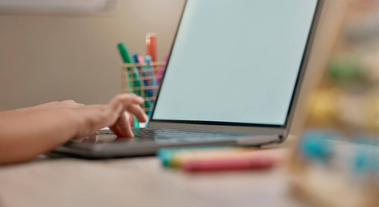 Mokykloms – keli tūkstančiai nešiojamų kompiuterių už 4,6 mln. eurų